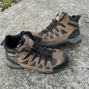Eddie Bauer Waterproof Hiking Boots size 10.5